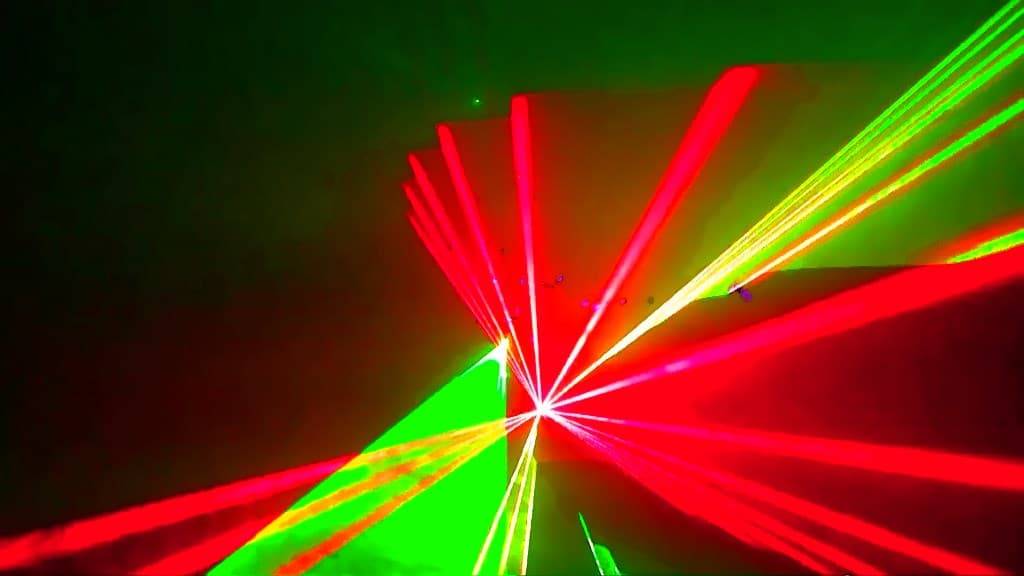 Лазерная установка купить в Севастополе для дискотек, вечеринок, дома, кафе, клуба